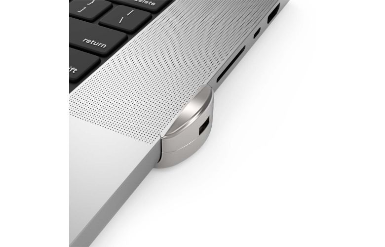 MacBook Pro Lock - The Ledge